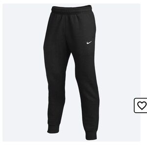 Nike Men’s Dri-Fit Joggers!